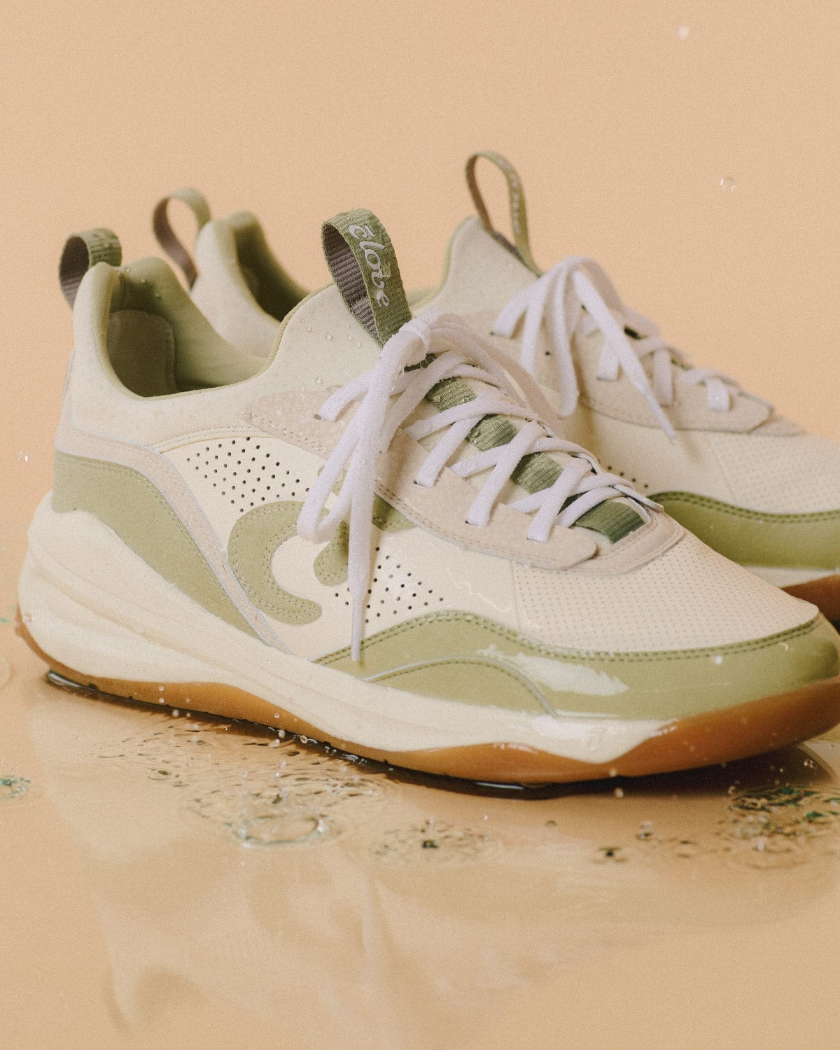 Women's Strada - Antique White / Sage / Gum - Image 8