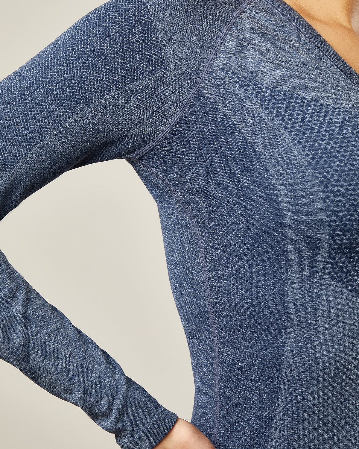 Women's Featherlite™ V-Neck Underscrub - Heather Navy - Image 5