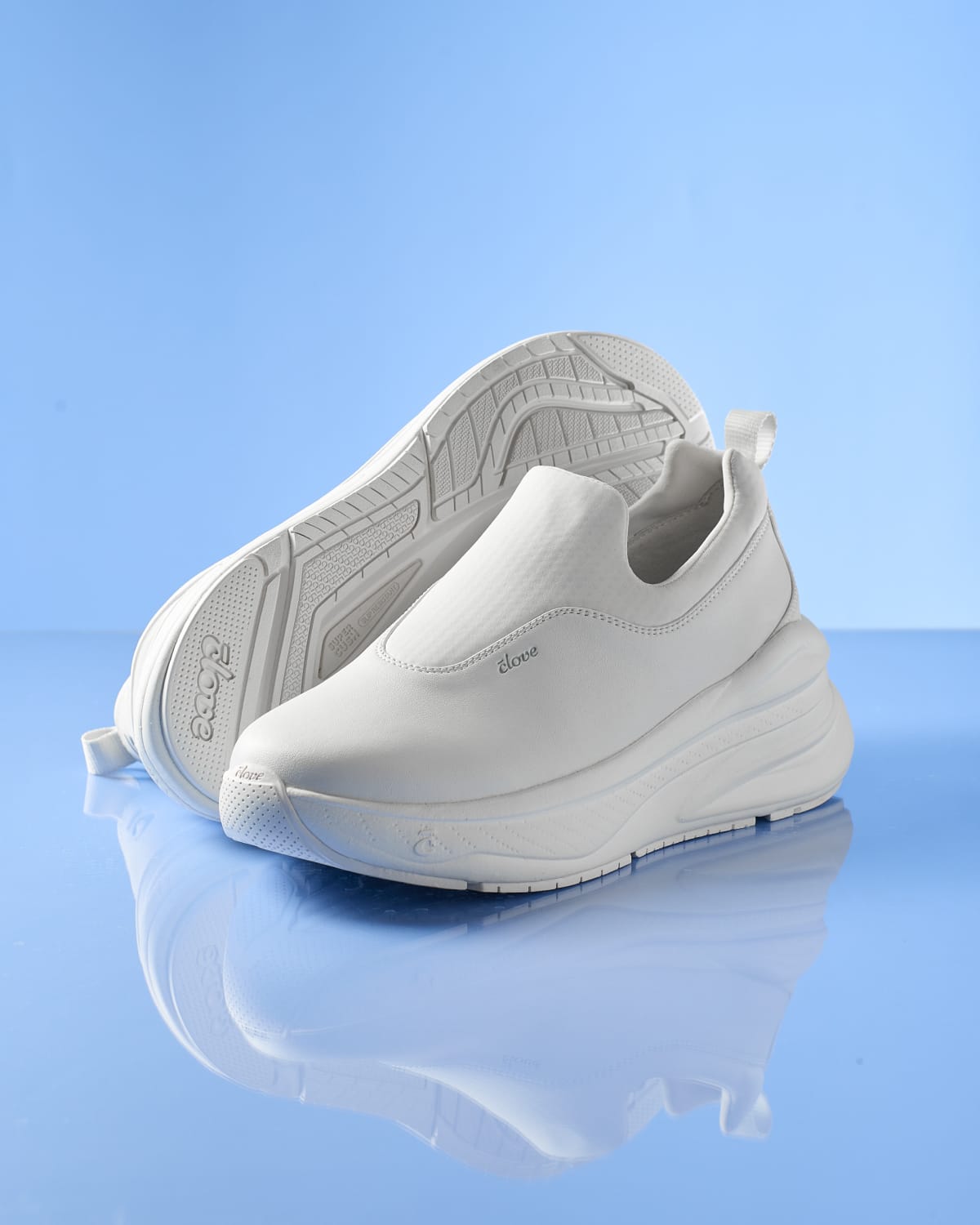Men's Ona - Brilliant White - Image 3